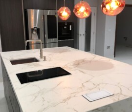 Danny Deco / Deco Stone showroom office. Providing natural stone companies London services, including granite worktops and kitchen worktops. Contact: 020 7998 6480 | 16 Aintree Rd, Perivale, Greenford UB6 7LA.