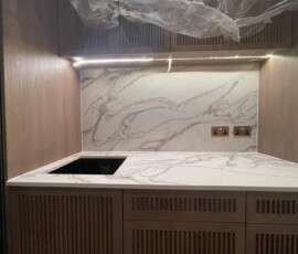 Danny Deco / Deco Stone showroom office. Providing natural stone companies London services, including granite worktops and kitchen worktops. Contact: 020 7998 6480 | 16 Aintree Rd, Perivale, Greenford UB6 7LA.